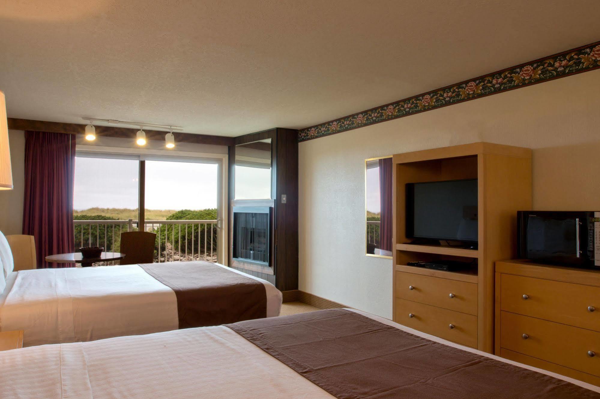 Hi Tide Oceanfront Inn Seaside Εξωτερικό φωτογραφία